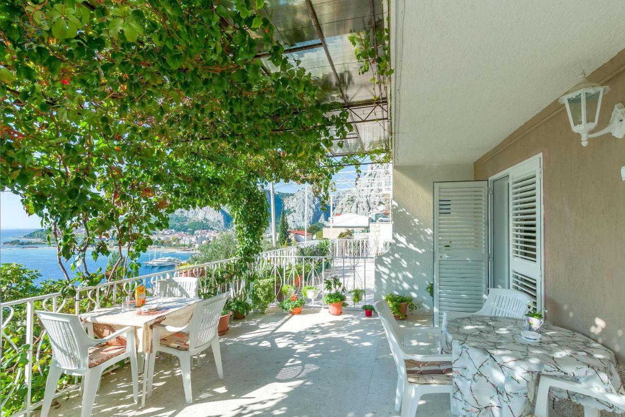 Apartment And Rooms Tatjana 奥米什 外观 照片
